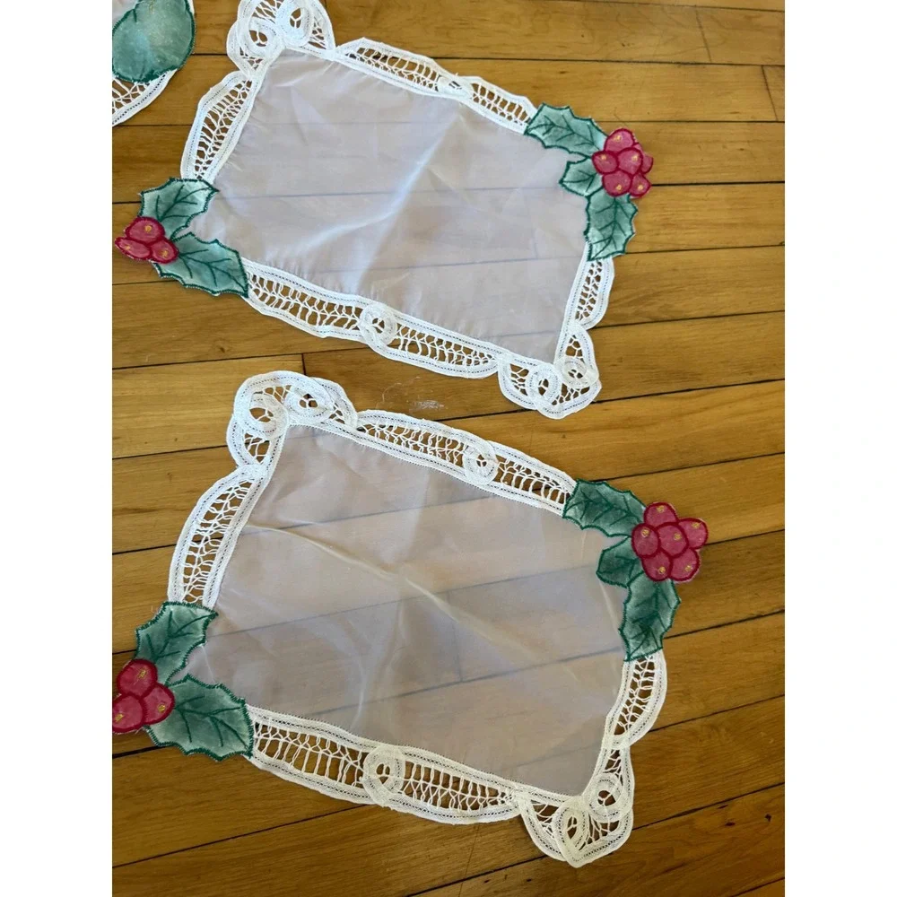 Vintage unique Holiday theme doily bundle‎ of 5 embroidered color pop